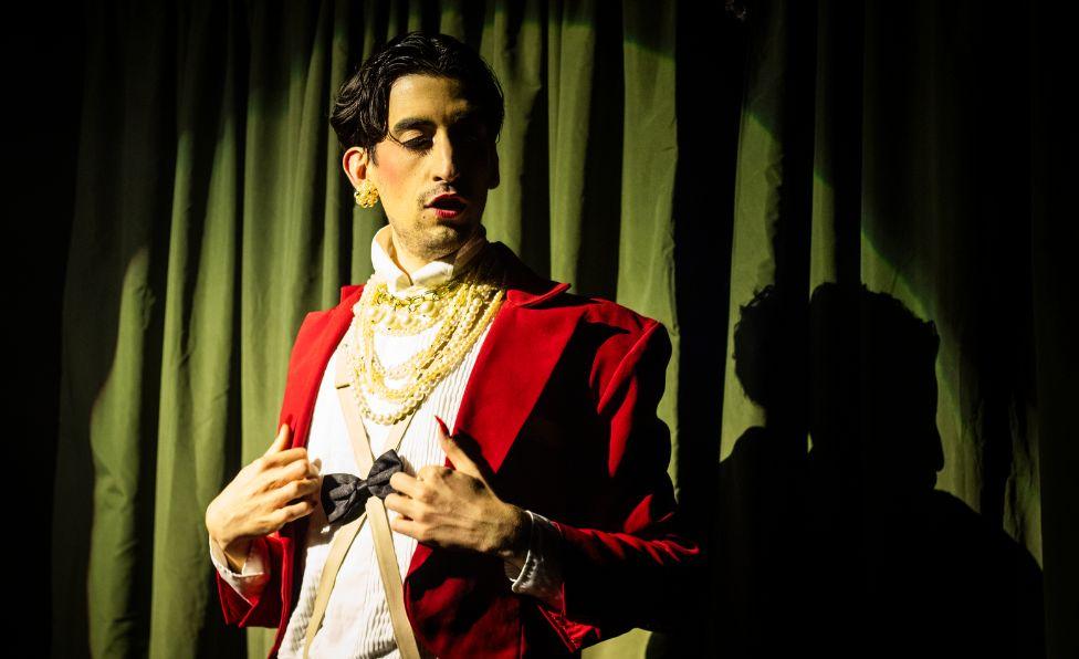 De Armas Tomar. Combates de teatro leído