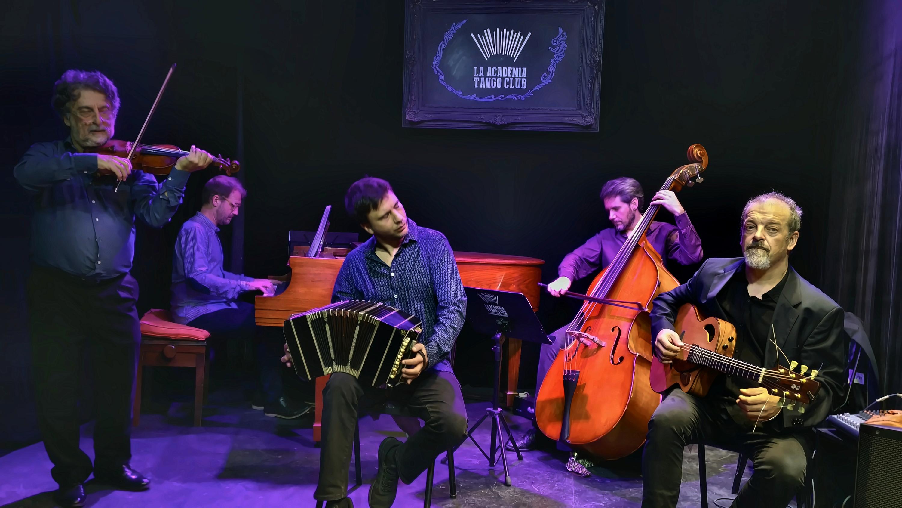 Orquestas Escuela de La Academia Tango Club | Tango BA