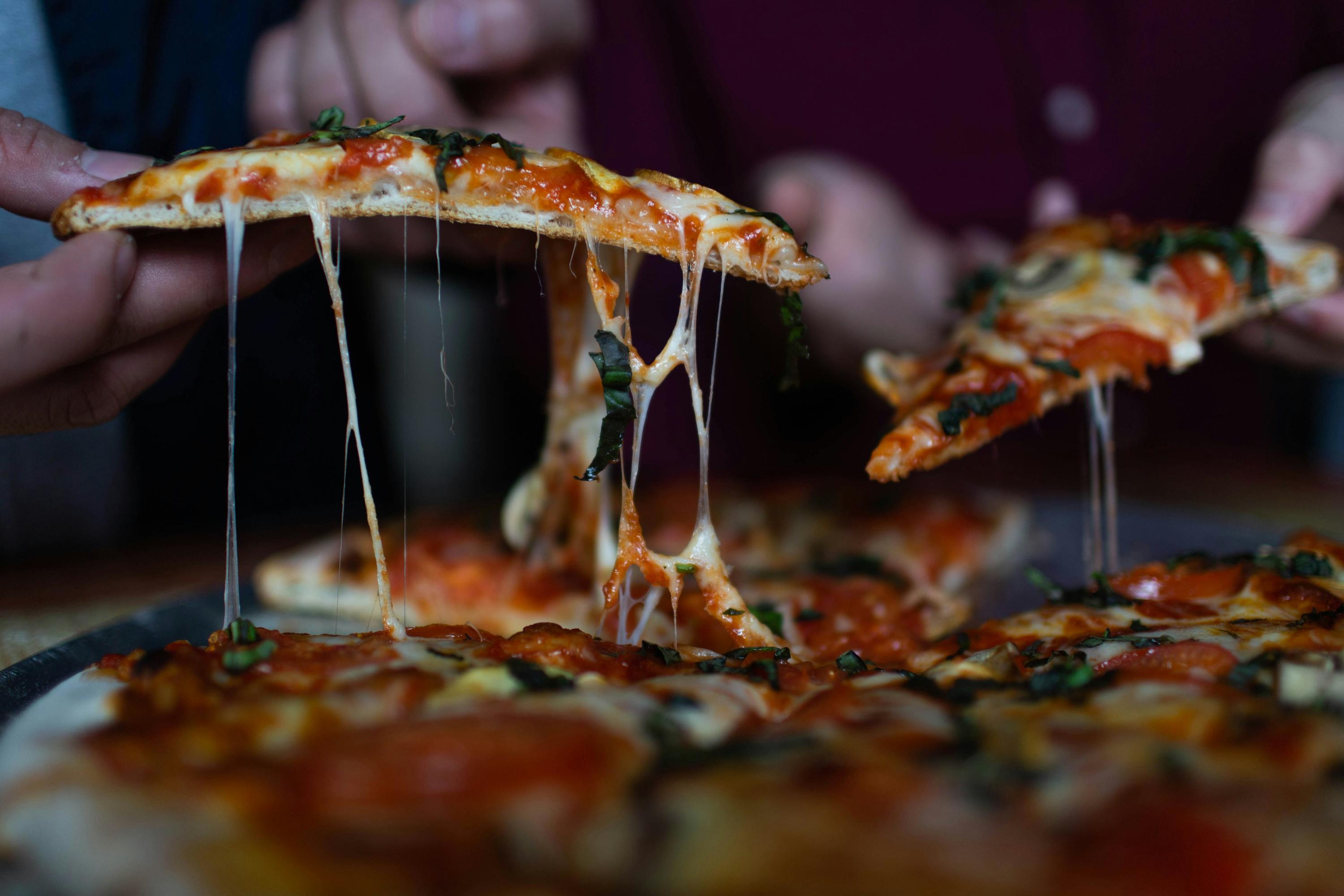 La Noche de la Pizza y la Empanada 2026