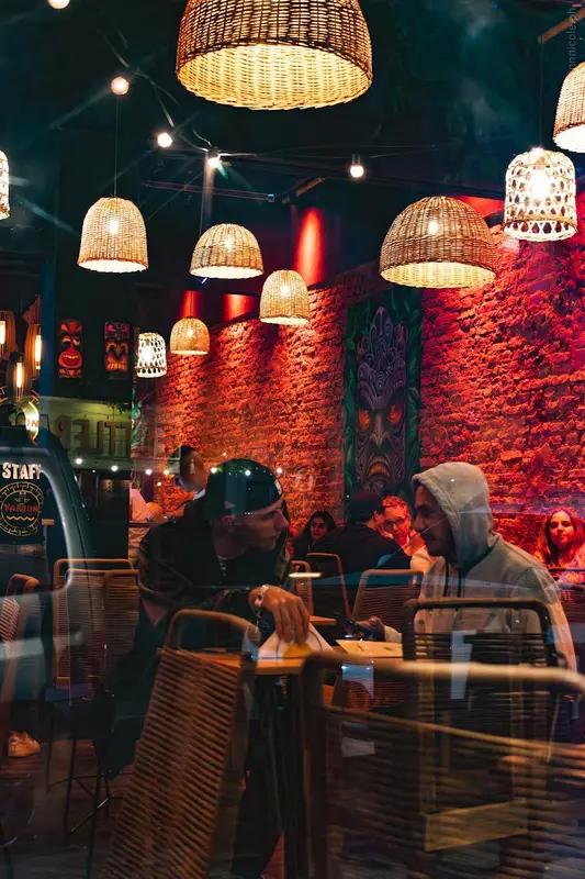 Ya'Mon Tiki Bar, imagen 1