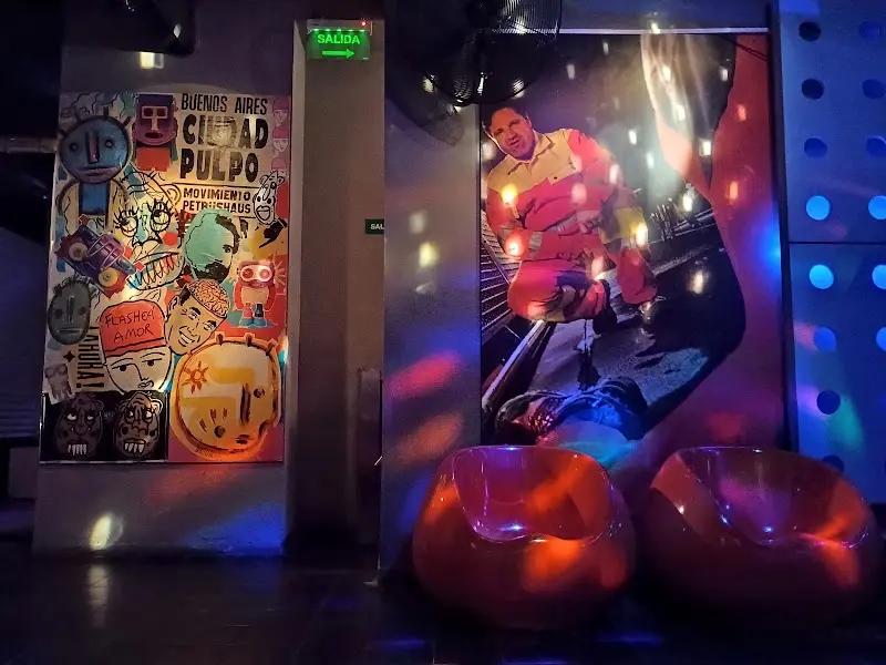 Zoom Gay Cruising Bar, imagen 3