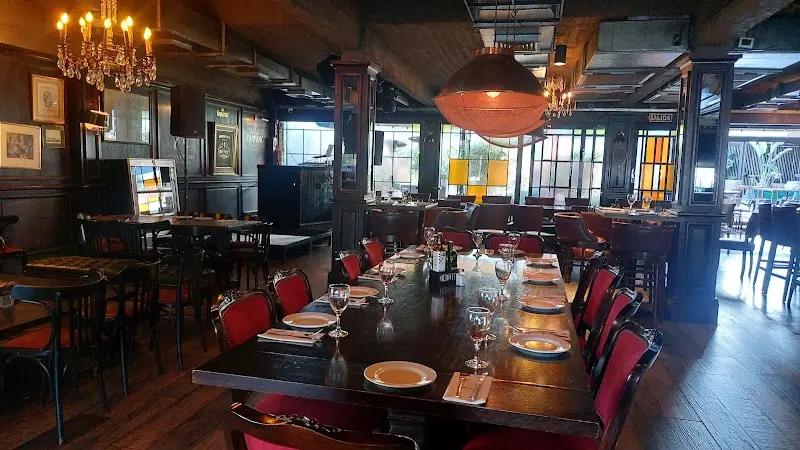 Moby Dick Pub & Grill, imagen 2