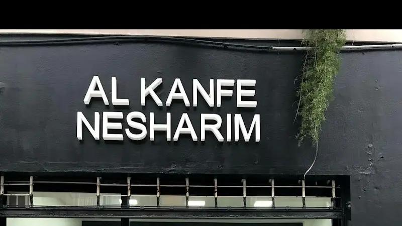 AL KANFE NESHARIM-CASA DE COMIDAS KOSHER, imagen 3