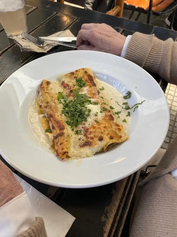 Quotidiano Bar de Pastas Recoleta Urban Mall, imagen 4