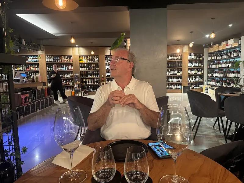 Delito Wines Coffee & Wine Bar, imagen 5